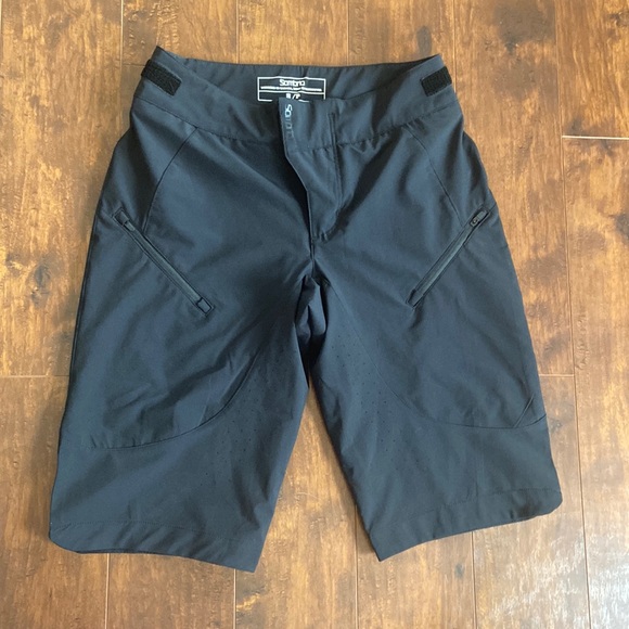 Sombrio Summit Shorts - Women's in Black - Picture 1 of 10